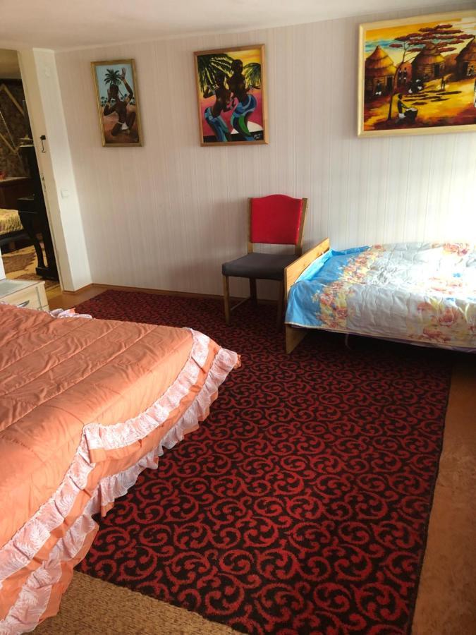 Отель Piekalne Kalniesi Экстерьер фото